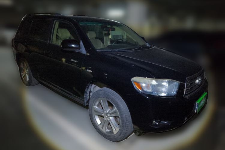 Used Toyota Highlander 2012 2.7L Two-Wheel Drive 7-Seater Luxury Edition Front Right 45 Deg