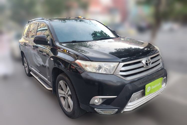 Used Toyota Highlander 2012 2.7L Two-Wheel Drive 7-Seater Luxury Edition Front Right 45 Deg