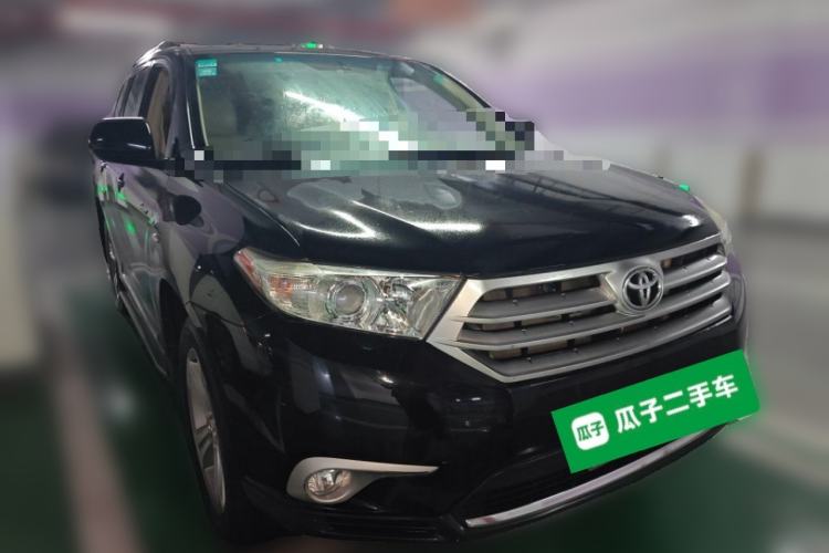 Used Toyota Highlander 2012 2.7L Two-Wheel Drive 7-Seater Luxury Edition Front Right 45 Deg