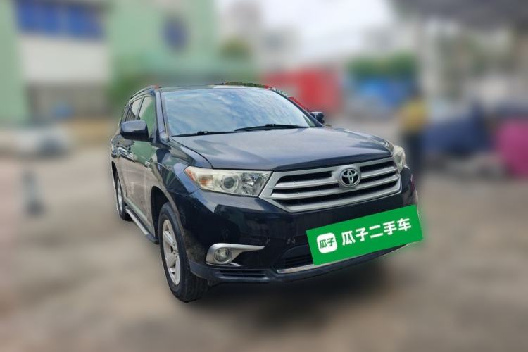 Used Toyota Highlander 2012 2.7L Two-Wheel Drive 7-Seater Elite Edition Front Right 45 Deg