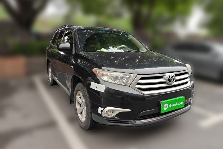 Used Toyota Highlander 2012 2.7L Two-Wheel Drive 7-Seater Elite Edition Front Right 45 Deg