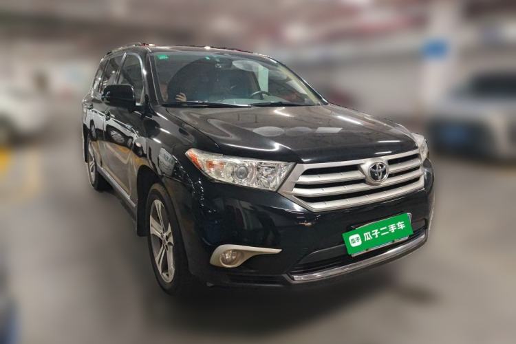 Used Toyota Highlander 2012 2.7L Two-Wheel Drive 7-Seater Luxury Edition Front Right 45 Deg