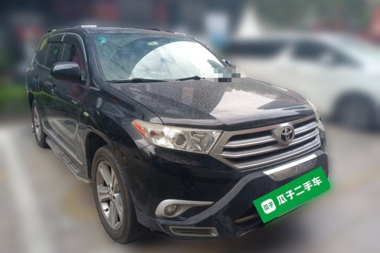 Used Toyota Highlander 2012 2.7L Two-Wheel Drive 7-Seater Luxury Edition Front Right 45 Deg