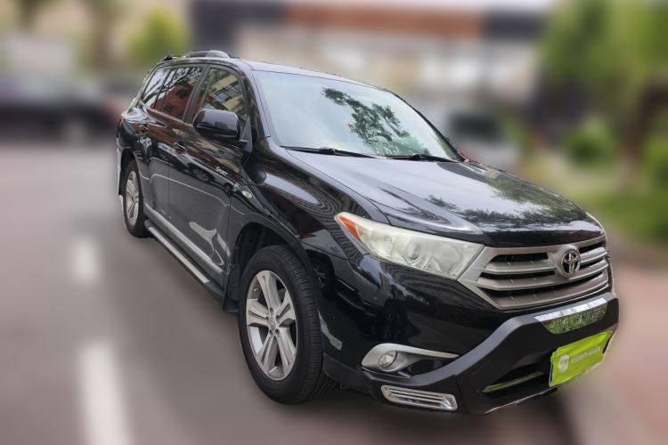 Used Toyota Highlander 2012 2.7L Two-Wheel Drive 7-Seater Luxury Navigation Edition Front Right 45 Deg