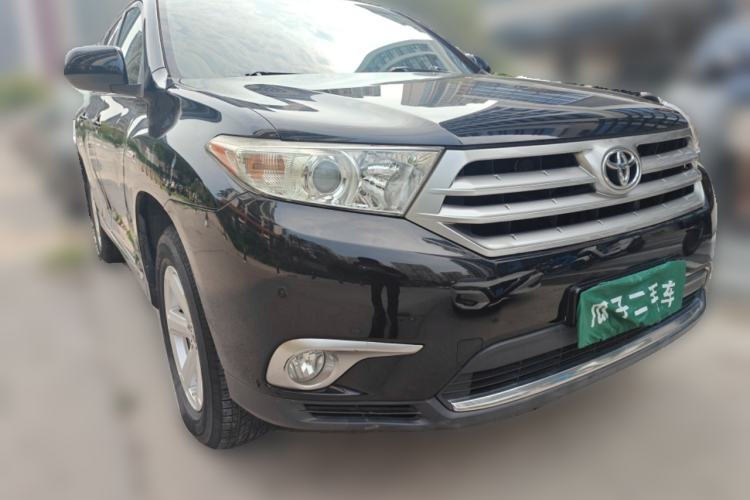 Used Toyota Highlander 2012 2.7L 2WD 5-Seater Elite Edition Front Right 45 Deg