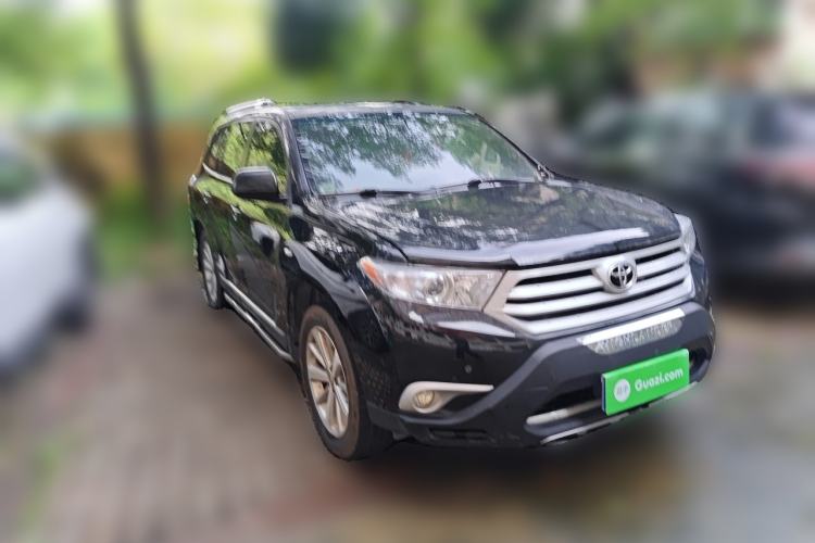 Used Toyota Highlander 2012 3.5L 4x4 7-Seater Luxury Edition Front Right 45 Deg