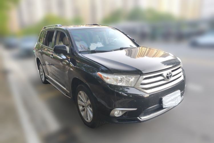 Used Toyota Highlander 2012 3.5L 4x4 7-Seater Ultimate Edition Front Right 45 Deg