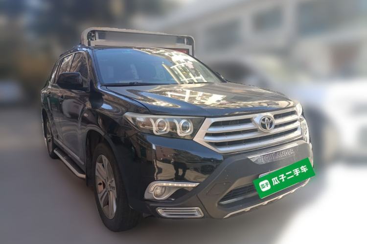 Used Toyota Highlander 2012 2.7L Two-Wheel Drive 7-Seater Luxury Edition Front Right 45 Deg