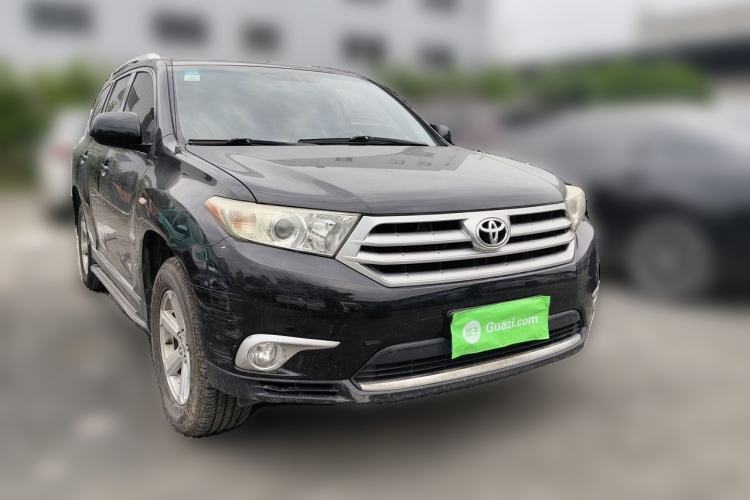 Used Toyota Highlander 2012 2.7L Two-Wheel Drive 7-Seater Elite Edition Front Right 45 Deg