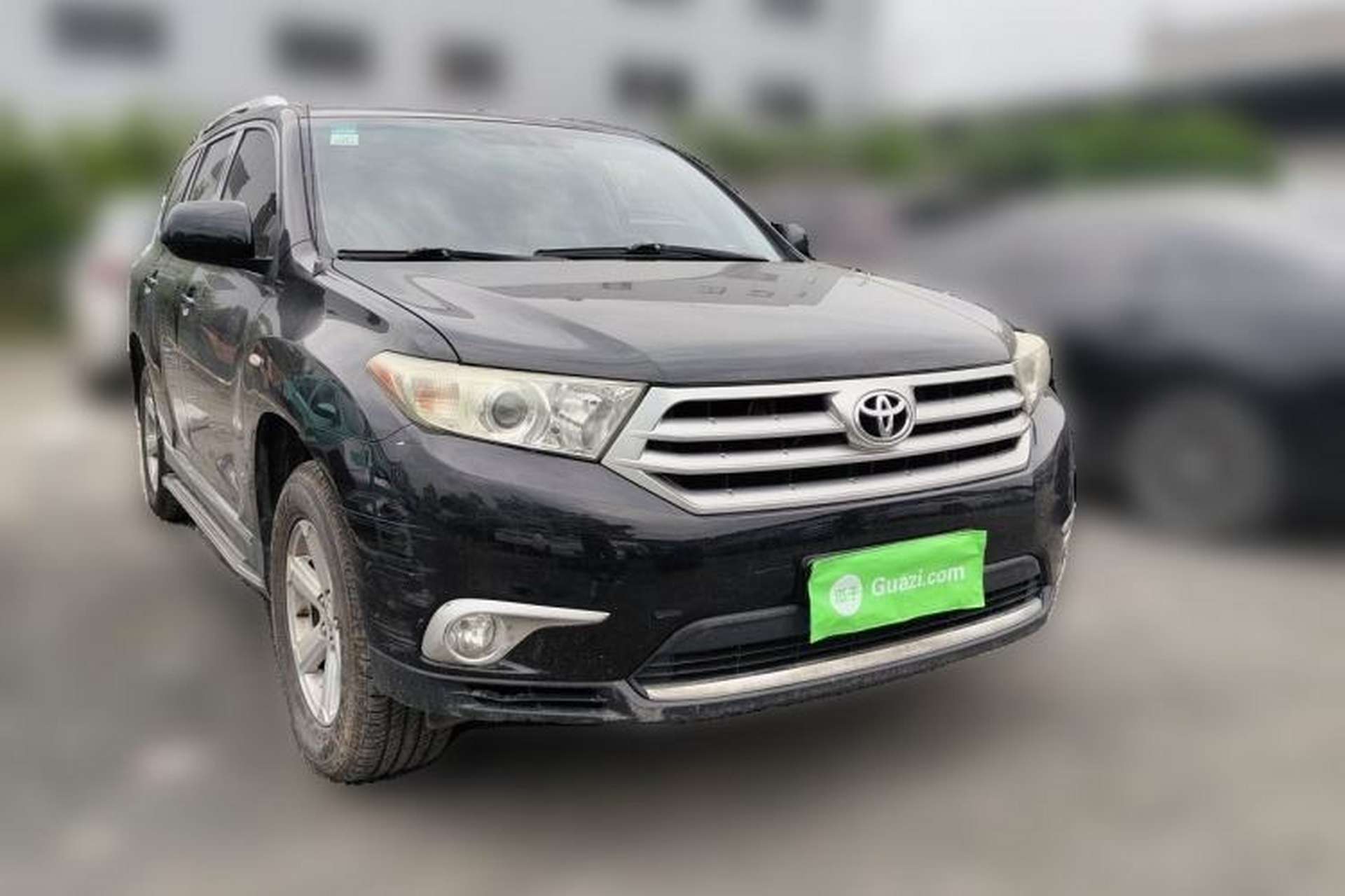 Used Toyota Highlander 2012 2.7L Two-Wheel Drive 7-Seater Elite Edition Front Right 45 Deg