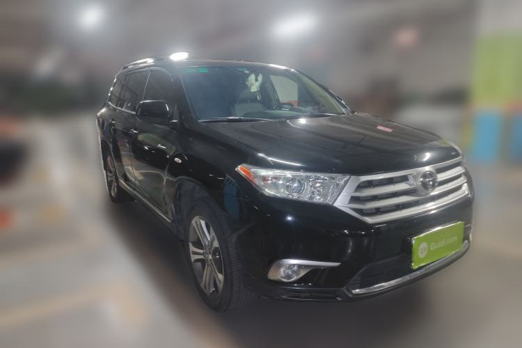 Used Toyota Highlander 2012 2.7L Two-Wheel Drive 7-Seater Luxury Edition Front Right 45 Deg