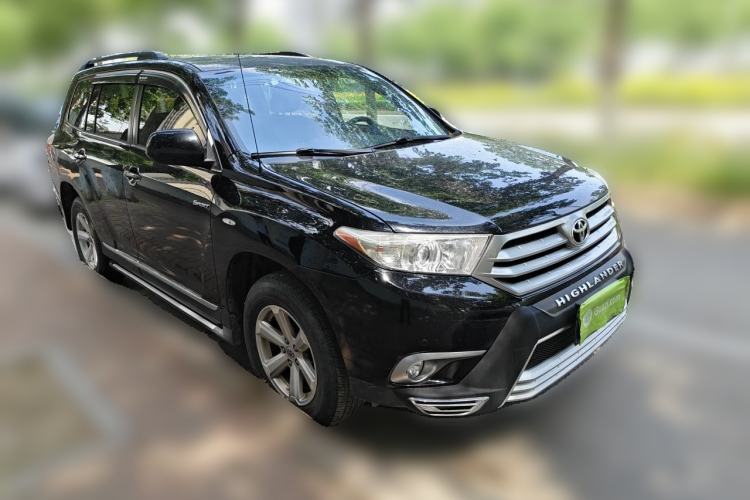 Used Toyota Highlander 2012 2.7L 2WD 5-Seater Elite Edition Front Right 45 Deg