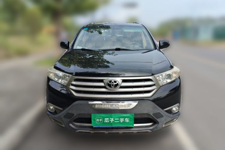 Used Toyota Highlander 2012 2.7L Two-Wheel Drive 7-Seater Luxury Edition Front