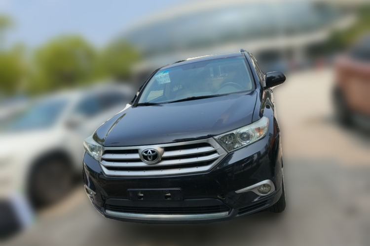 Used Toyota Highlander 2012 2.7L Two-Wheel Drive 7-Seater Luxury Edition Front