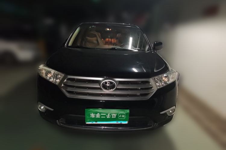 Used Toyota Highlander 2012 2.7L Two-Wheel Drive 7-Seater Luxury Edition Front