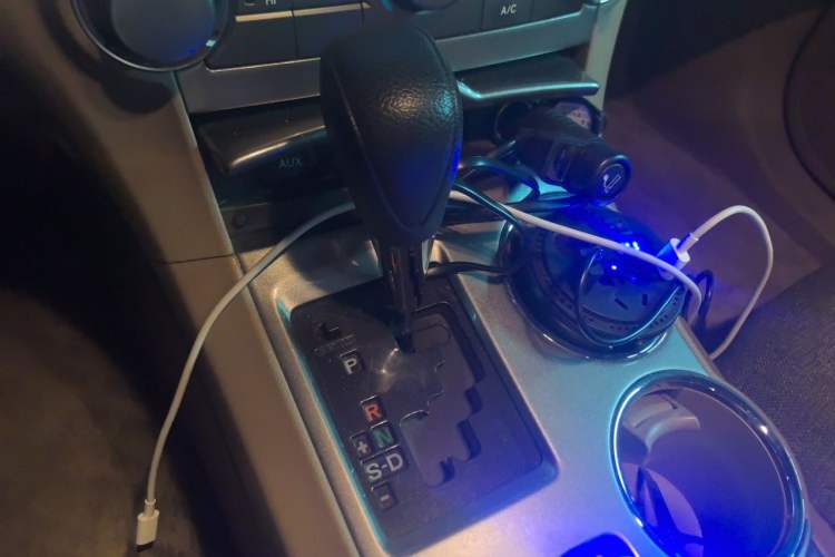 Used Toyota Highlander 2012 2.7L 2WD 5-Seater Elite Edition Gear Lever