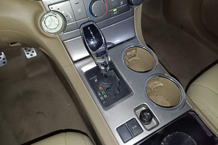 Used Toyota Highlander 2012 2.7L 2WD 5-Seater Elite Edition Gear Lever