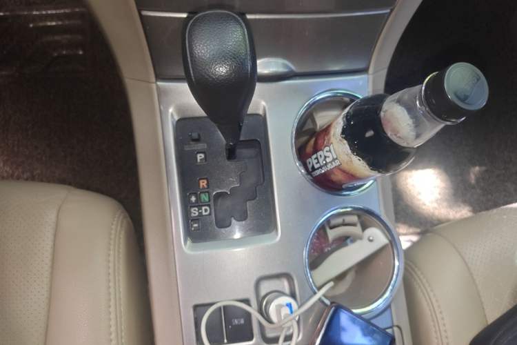 Used Toyota Highlander 2012 2.7L 2WD 5-Seater Elite Edition Gear Lever