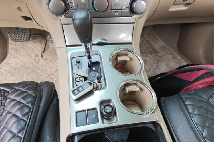 Used Toyota Highlander 2012 2.7L 2WD 5-Seater Elite Edition Gear Lever