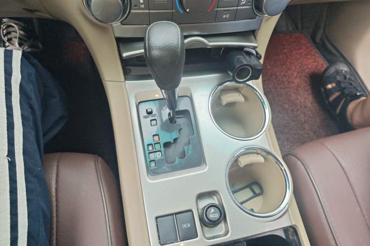 Used Toyota Highlander 2012 2.7L 2WD 5-Seater Elite Edition Gear Lever