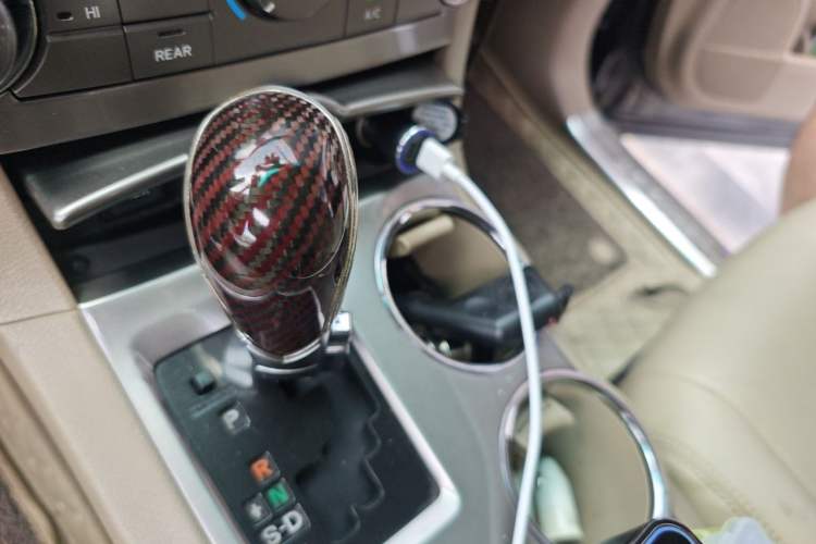 Used Toyota Highlander 2012 2.7L Two-Wheel Drive 7-Seater Elite Edition Gear Lever