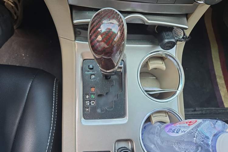 Used Toyota Highlander 2012 2.7L 2WD 5-Seater Elite Edition Gear Lever