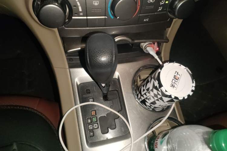 Used Toyota Highlander 2012 2.7L 2WD 5-Seater Elite Edition Gear Lever