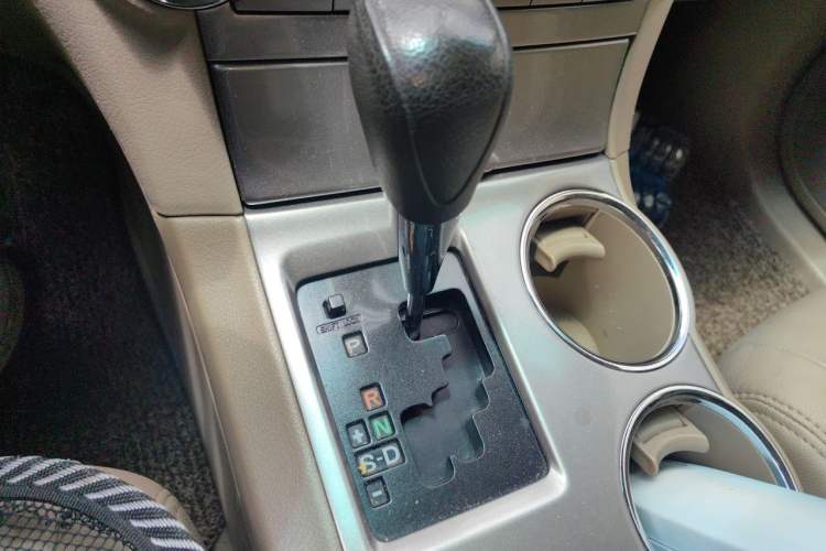 Used Toyota Highlander 2012 2.7L 2WD 5-Seater Elite Edition Gear Lever