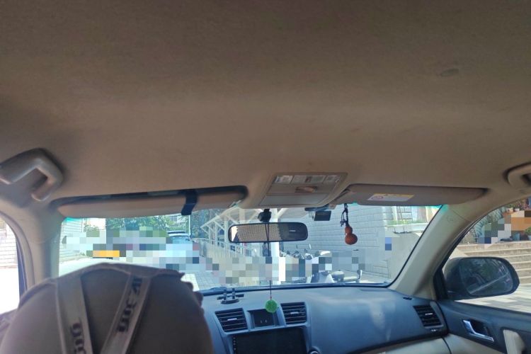 Used Toyota Highlander 2012 2.7L 2WD 5-Seater Elite Edition Headliner
