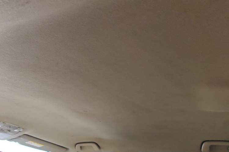 Used Toyota Highlander 2012 2.7L Two-Wheel Drive 5-Seater Sport Edition Headliner