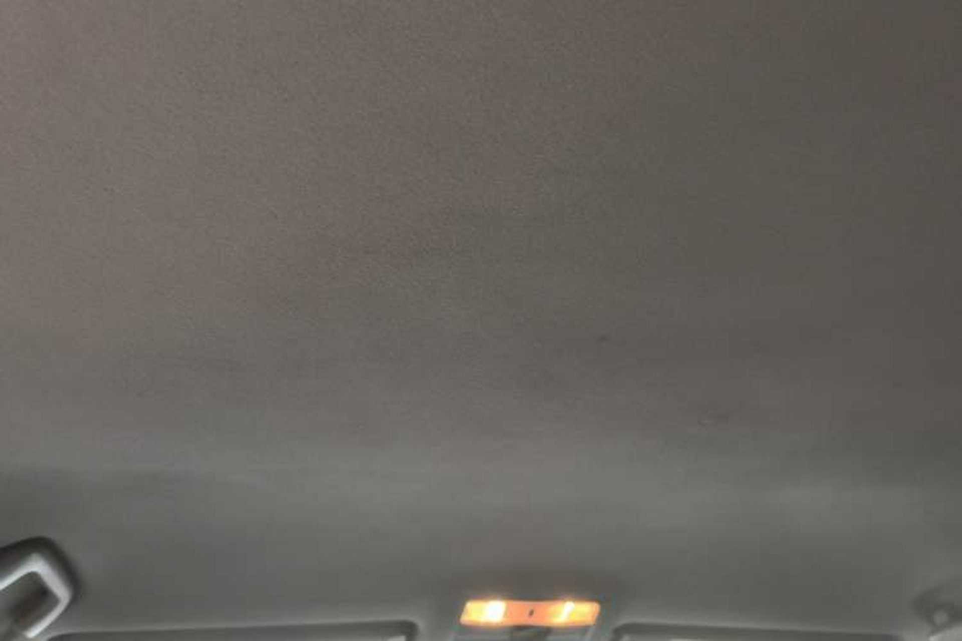 Used Toyota Highlander 2012 2.7L 2WD 5-Seater Elite Edition Headliner