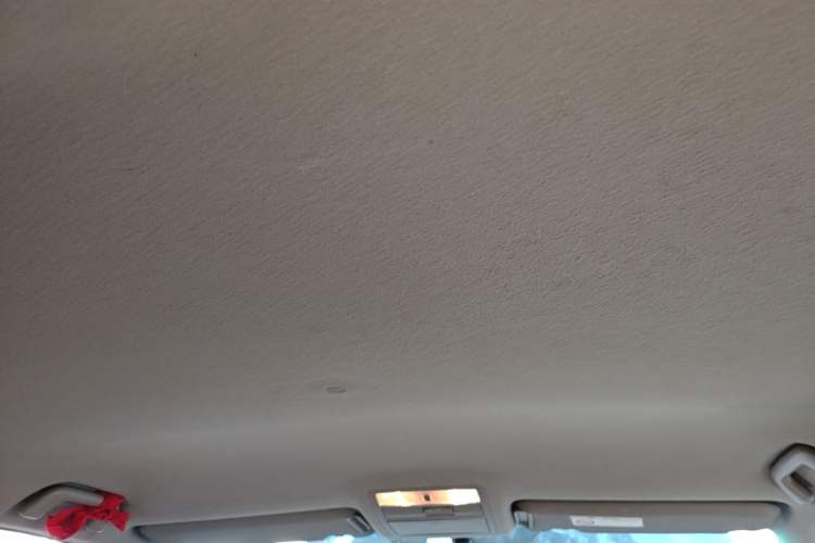 Used Toyota Highlander 2012 2.7L Two-Wheel Drive 7-Seater Elite Edition Headliner