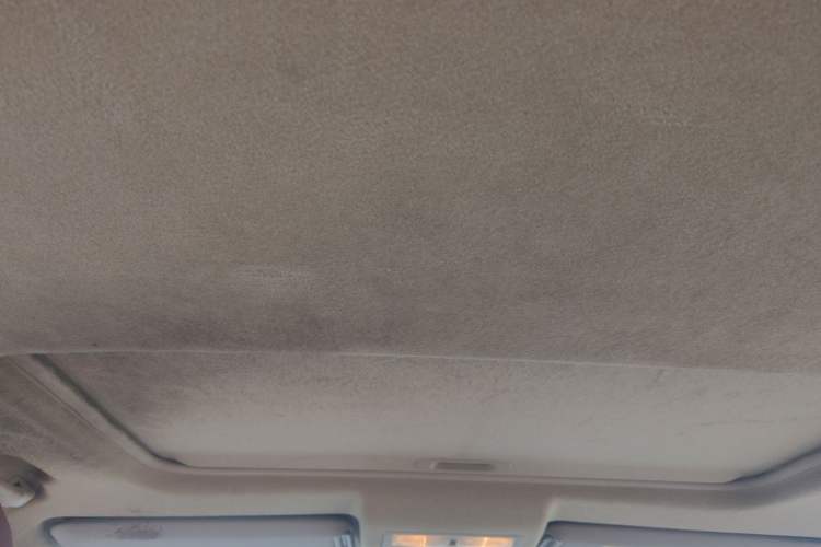 Used Toyota Highlander 2012 2.7L Two-Wheel Drive 7-Seater Luxury Edition Headliner