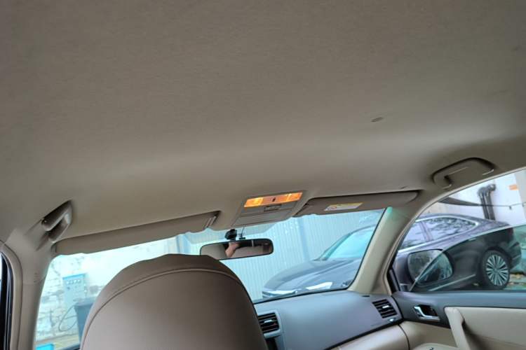 Used Toyota Highlander 2012 2.7L 2WD 5-Seater Elite Edition Headliner