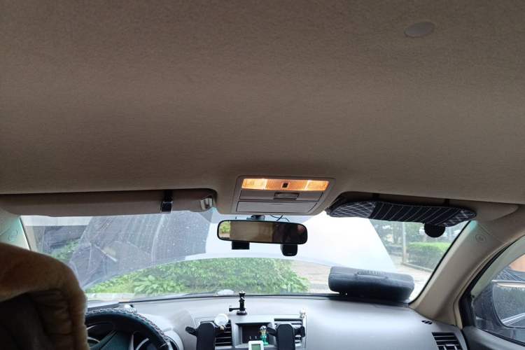 Used Toyota Highlander 2012 2.7L 2WD 5-Seater Elite Edition Headliner