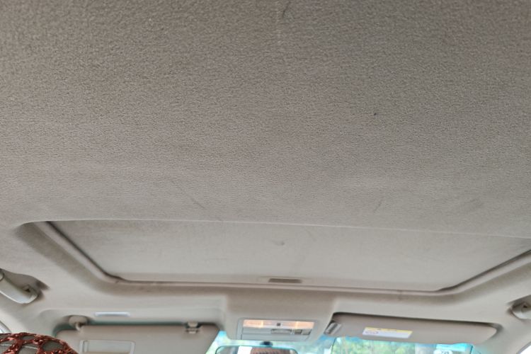 Used Toyota Highlander 2012 2.7L Two-Wheel Drive 7-Seater Luxury Edition Headliner