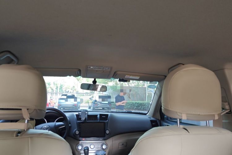 Used Toyota Highlander 2012 2.7L 2WD 5-Seater Elite Edition Headliner