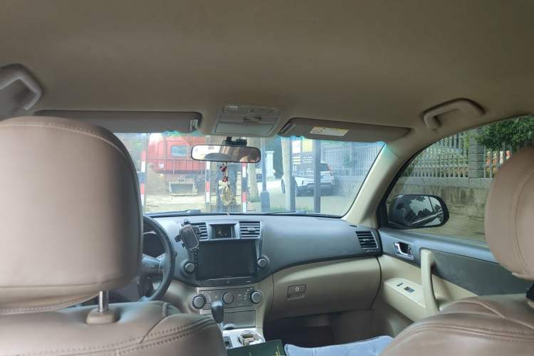 Used Toyota Highlander 2012 2.7L 2WD 5-Seater Elite Edition Headliner