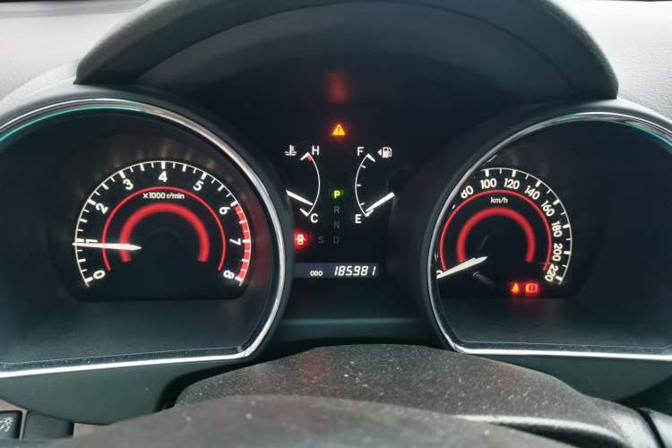 Used Toyota Highlander 2012 2.7L Two-Wheel Drive 5-Seater Sport Edition Instrument Cluster