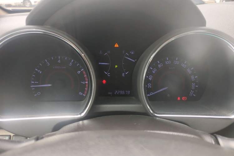 Used Toyota Highlander 2012 2.7L Two-Wheel Drive 7-Seater Luxury Edition Instrument Cluster