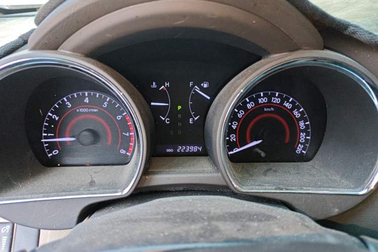 Used Toyota Highlander 2012 2.7L Two-Wheel Drive 7-Seater Luxury Edition Instrument Cluster