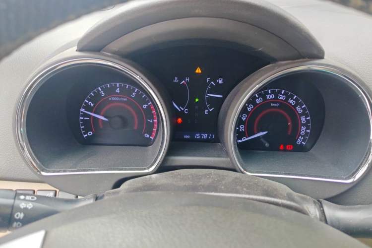 Used Toyota Highlander 2012 2.7L Two-Wheel Drive 7-Seater Luxury Edition Instrument Cluster