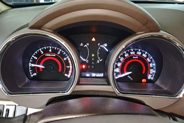 Used Toyota Highlander 2012 2.7L Two-Wheel Drive 7-Seater Luxury Edition Instrument Cluster