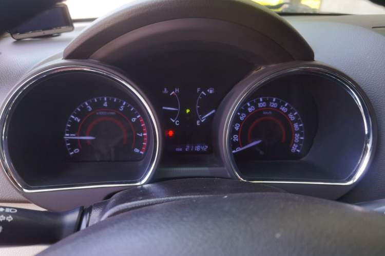 Used Toyota Highlander 2012 2.7L Two-Wheel Drive 7-Seater Elite Edition Instrument Cluster