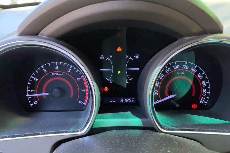 Used Toyota Highlander 2012 2.7L Two-Wheel Drive 7-Seater Luxury Edition Instrument Cluster