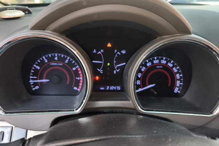 Used Toyota Highlander 2012 2.7L Two-Wheel Drive 7-Seater Luxury Edition Instrument Cluster