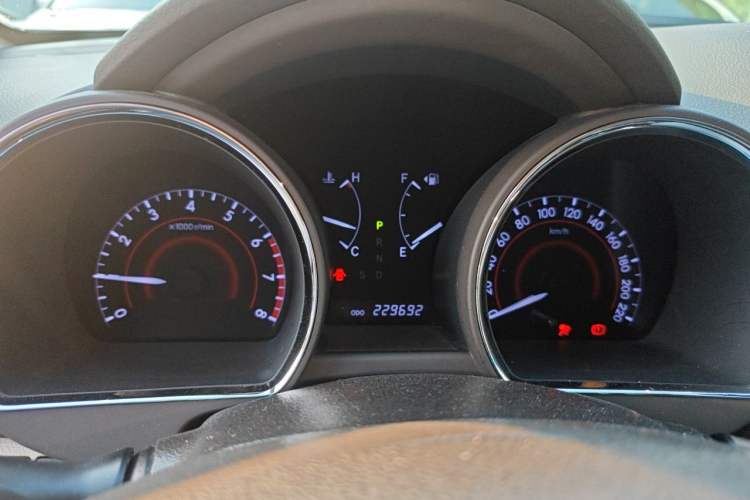 Used Toyota Highlander 2012 2.7L Two-Wheel Drive 7-Seater Luxury Navigation Edition Instrument Cluster