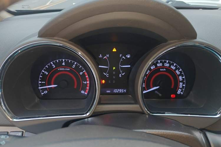 Used Toyota Highlander 2012 2.7L Two-Wheel Drive 7-Seater Luxury Edition Instrument Cluster