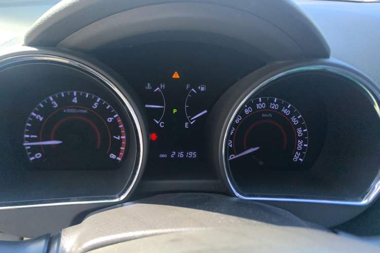 Used Toyota Highlander 2012 2.7L Two-Wheel Drive 5-Seater Sport Edition Instrument Cluster