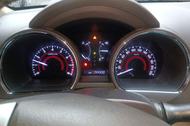 Used Toyota Highlander 2012 2.7L Two-Wheel Drive 7-Seater Luxury Edition Instrument Cluster